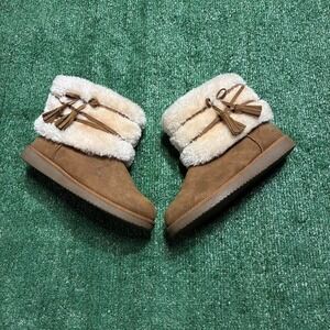 Y2K Women's Tan and cream Airwalk boots